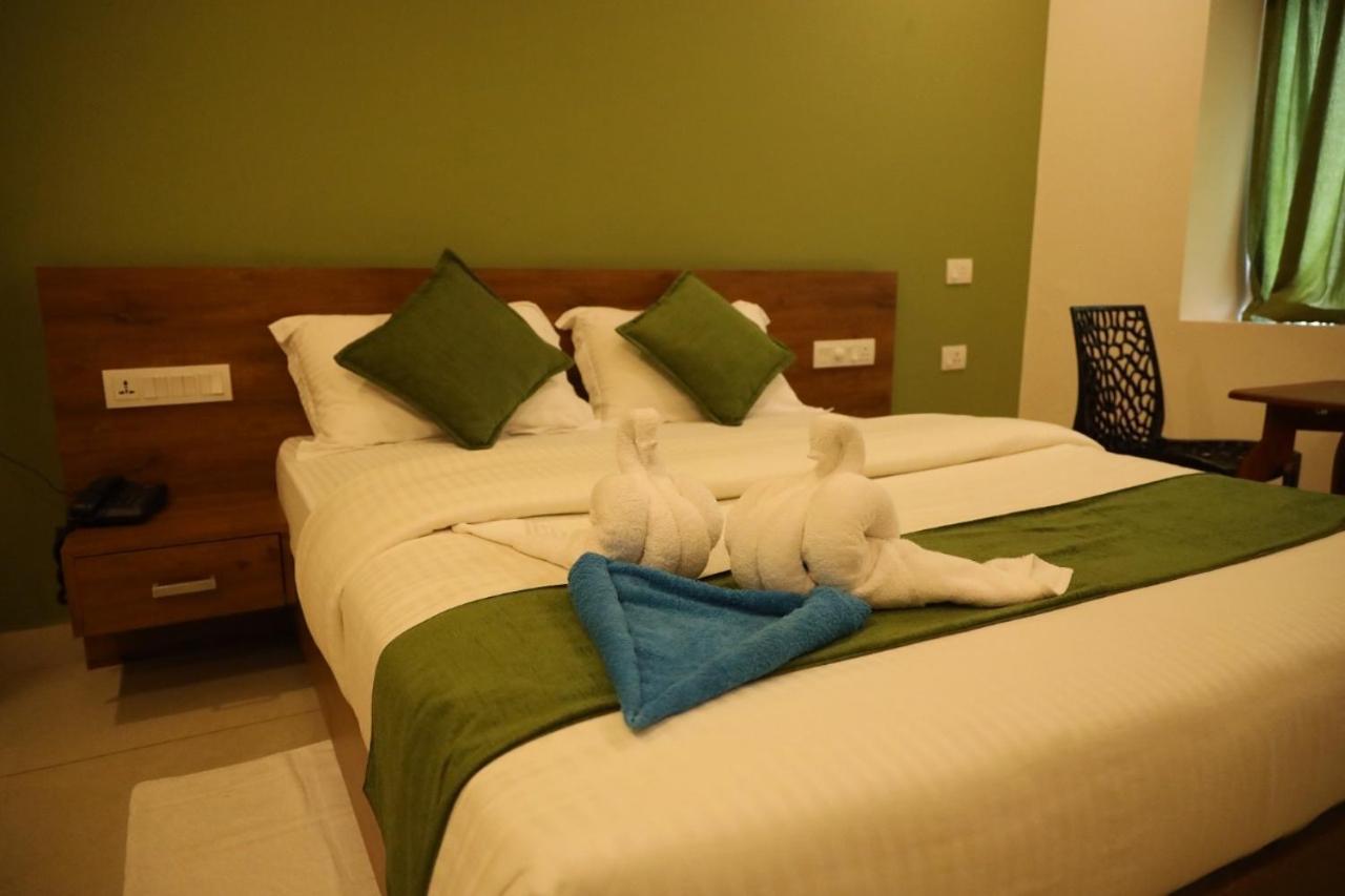 Hillfort Inn Султан Батери Екстериор снимка