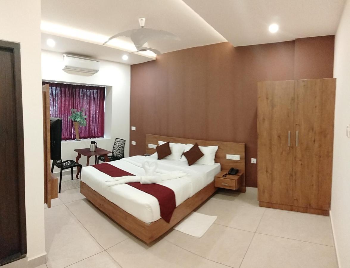 Hillfort Inn Султан Батери Екстериор снимка
