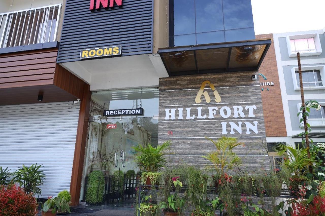 Hillfort Inn Султан Батери Екстериор снимка